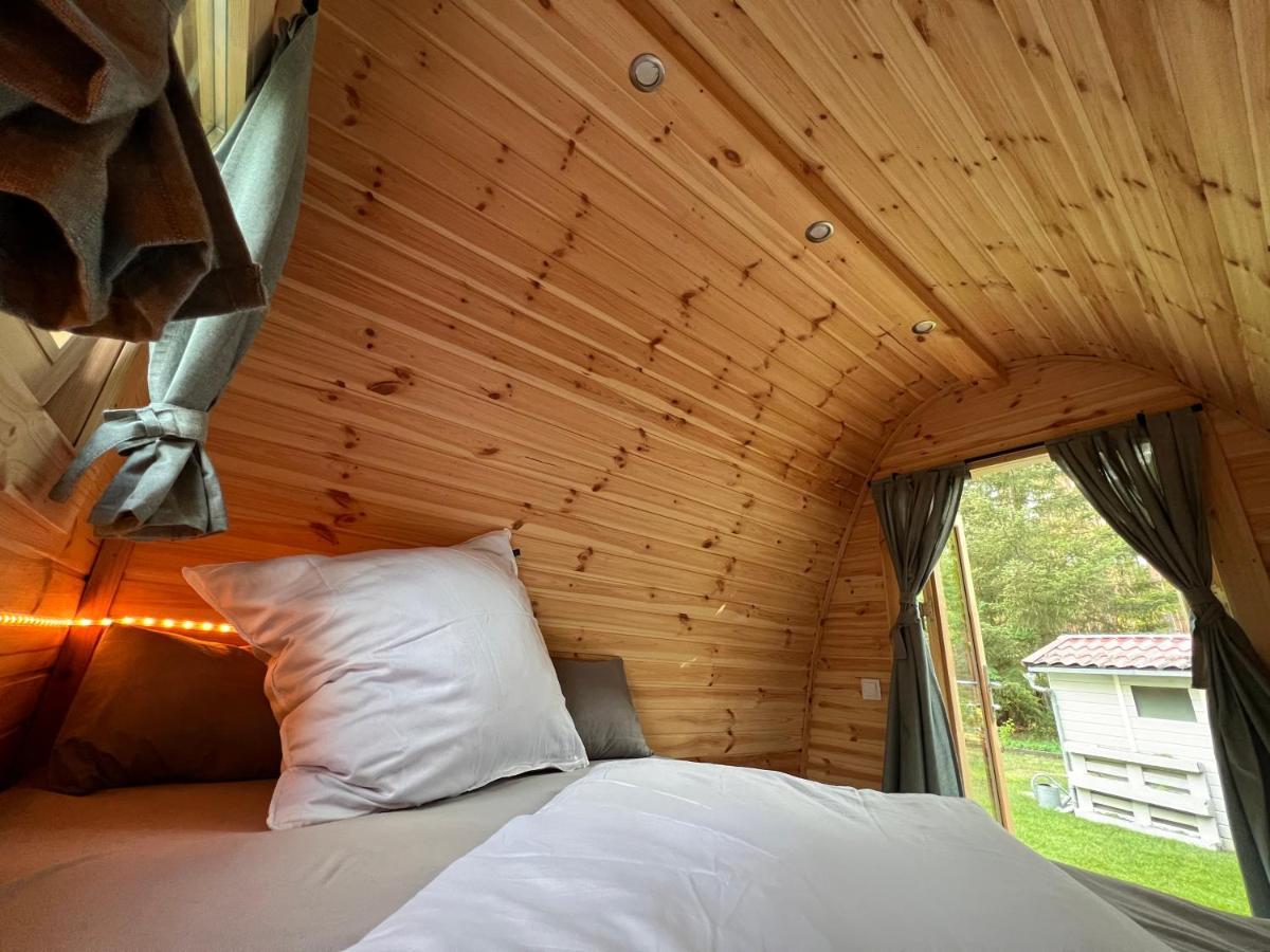 Ferienhaus Im Wald Borkwalde ภายนอก รูปภาพ